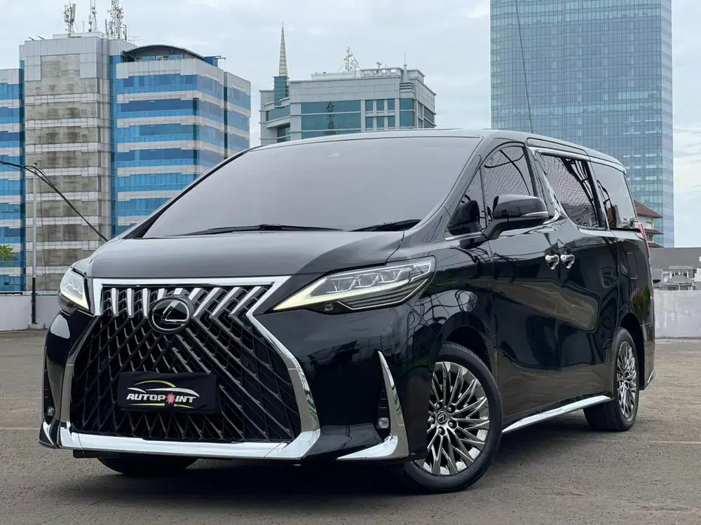 LEXUS LM350 AT 7 SEATER