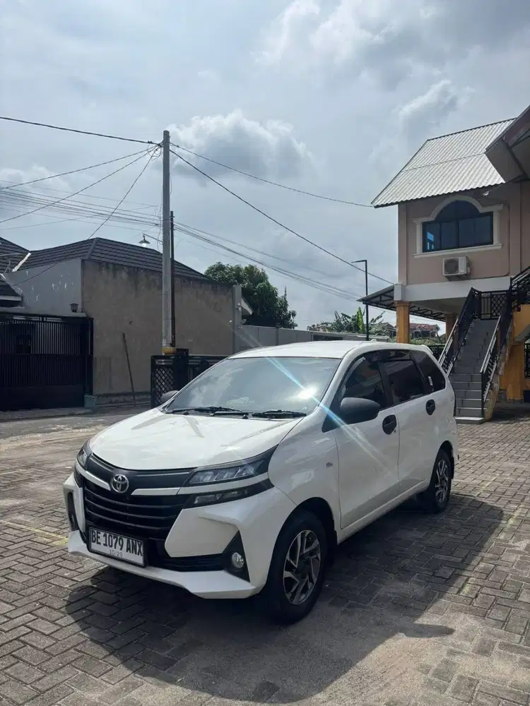 Toyota avanza tipe s update ke g