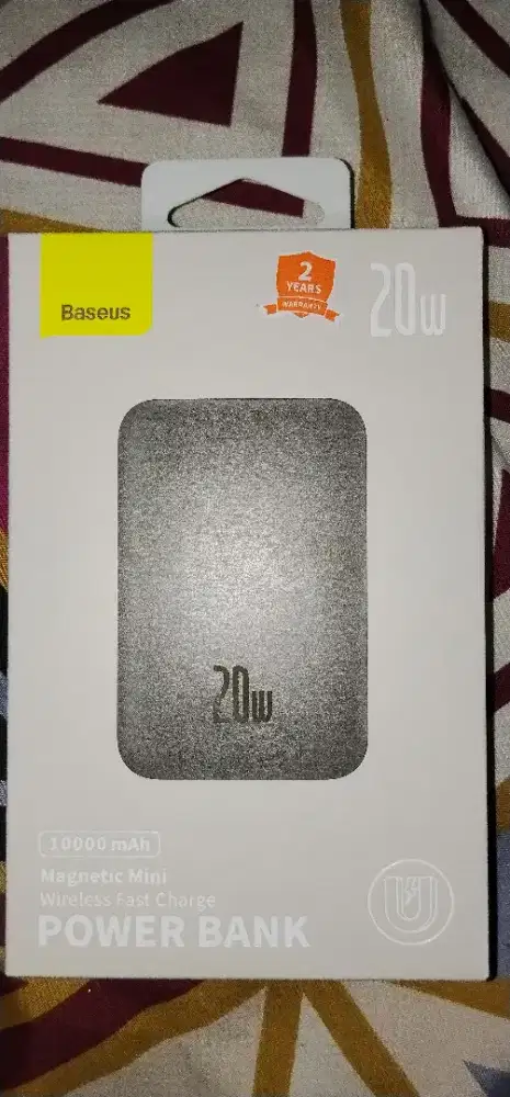 BASEUS POWERBANK MAGNETIC