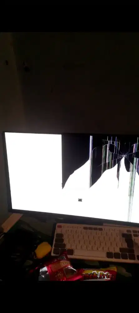 MONITOR XIAOMI 24 RUSAK