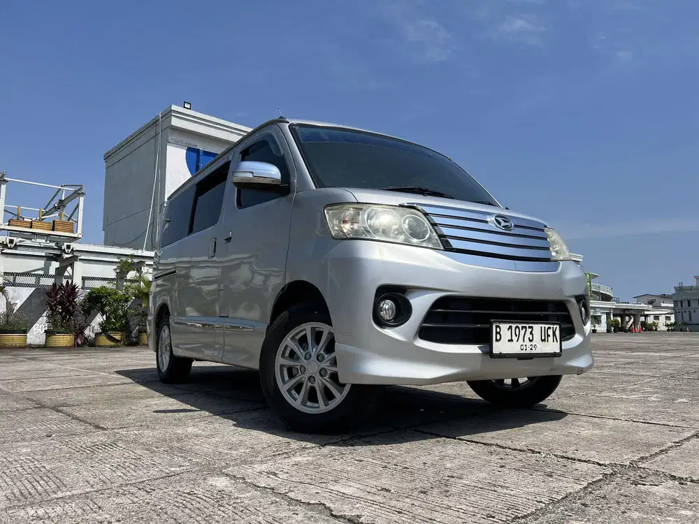 new model Daihatsu Luxio X 2014 manual mt