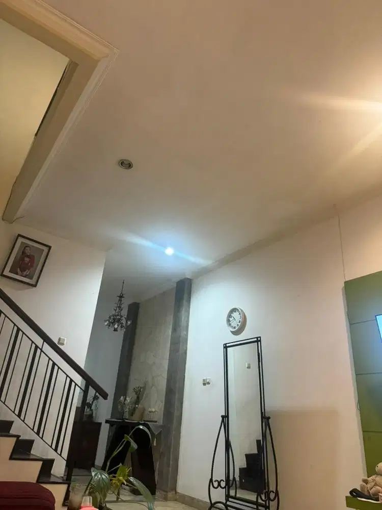 dicari art jawa/ntt fee 1,8-2,2