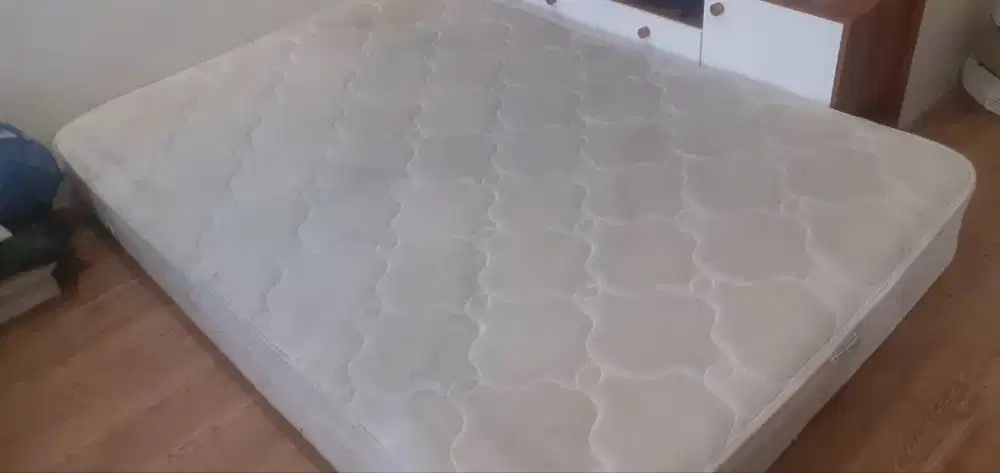 Dijual Second Springbed Elite Regency 140x200