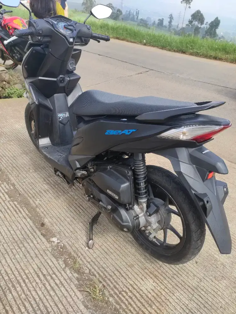 Honda beat deluxe 2023 cbs iss