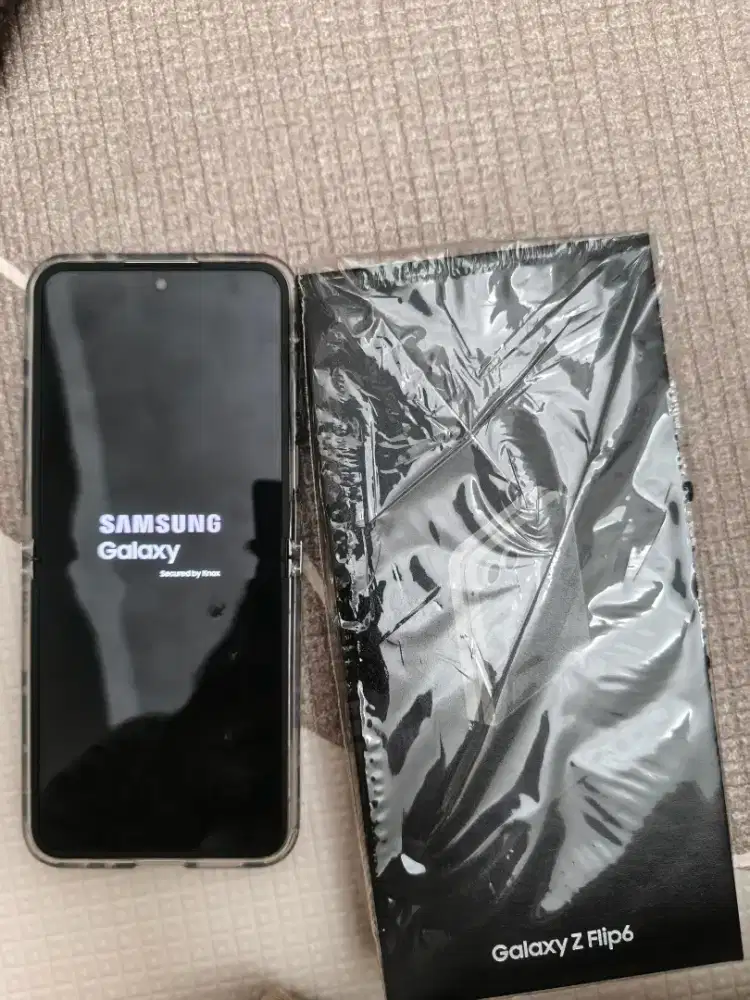 Samsung Z flip 6 5G 12/256gb