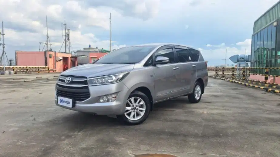 Toyota Kijang Innova 2.0 G Bensin-AT 2016