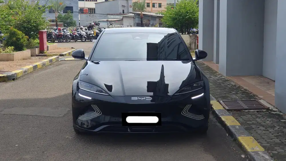 Km 42 perak byd seal premium 2024 hitam