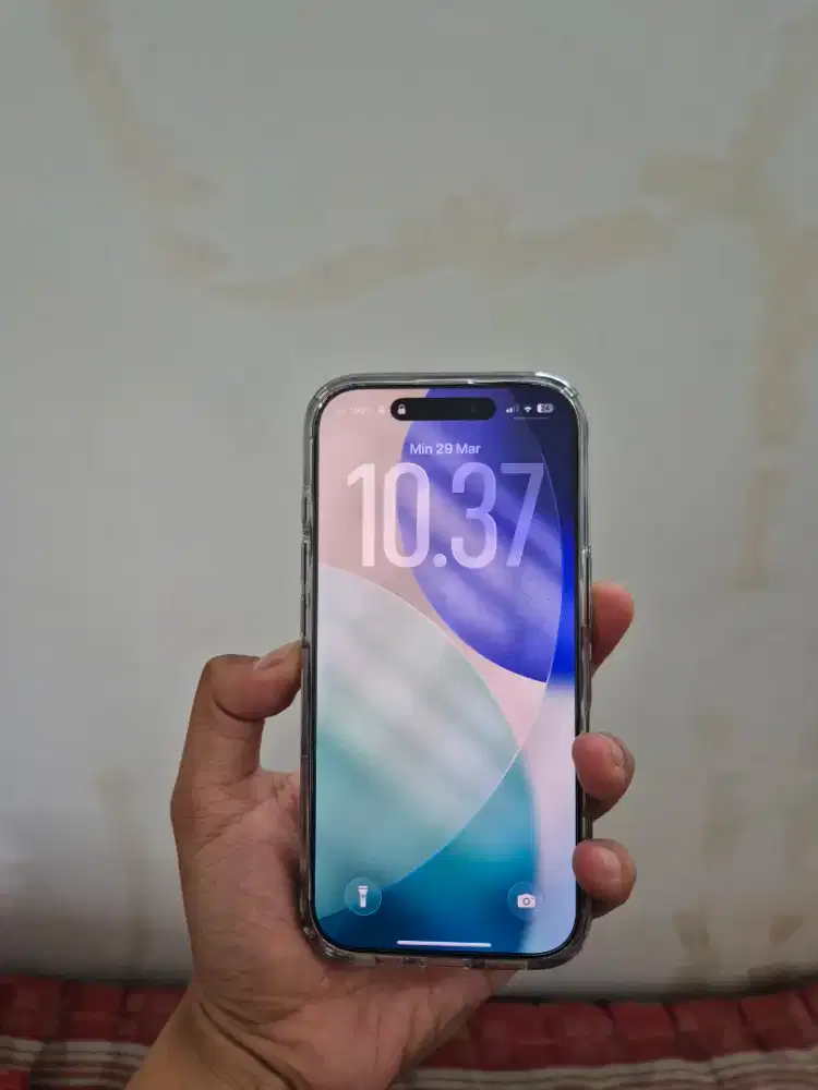 iPhone 16 Pro 128GB Black - Garansi Resmi iBox s/d 2027 Like New