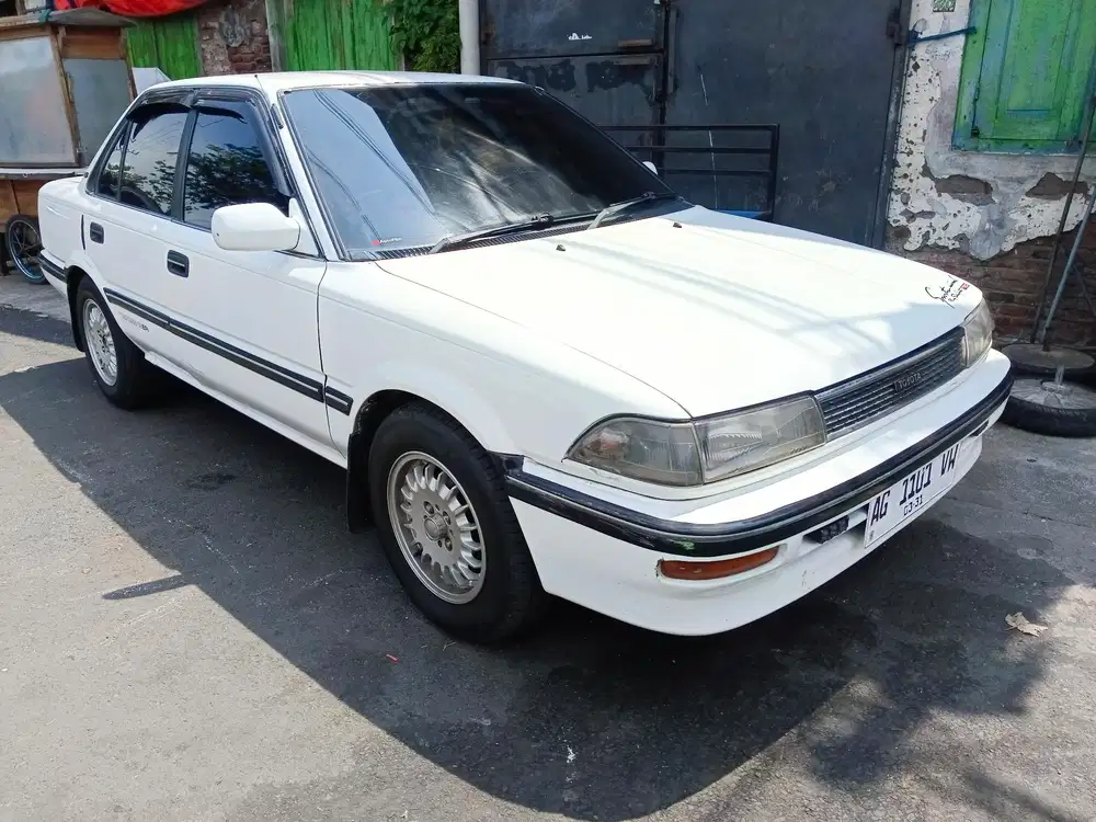 Toyota Corolla 1990 Bensin