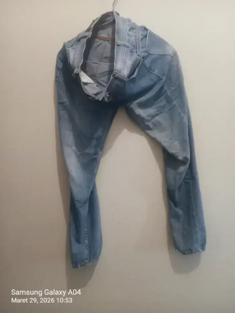 Celana jeans 25 rb aja