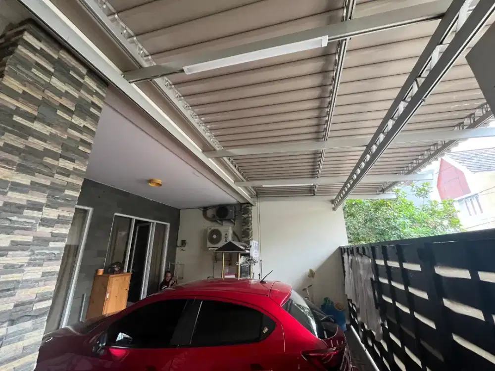 Dijual cepat rumah siap huni 3 lantai di Taman Royal 1 Tanggerang