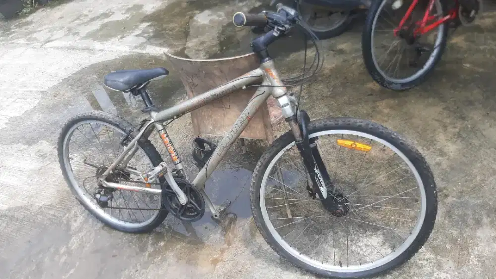 Sepeda Gunung United Miami XC 73 – Mulus, Jarang Pakai, Siap Gowes!
