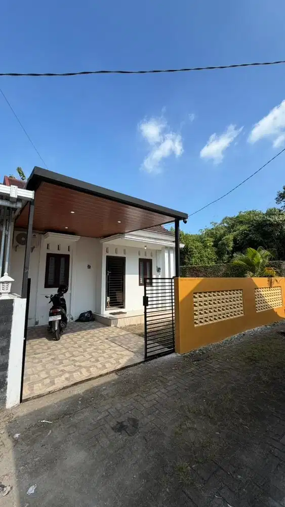 JUAL RUMAH, PLUS DAPET PERABOTAN