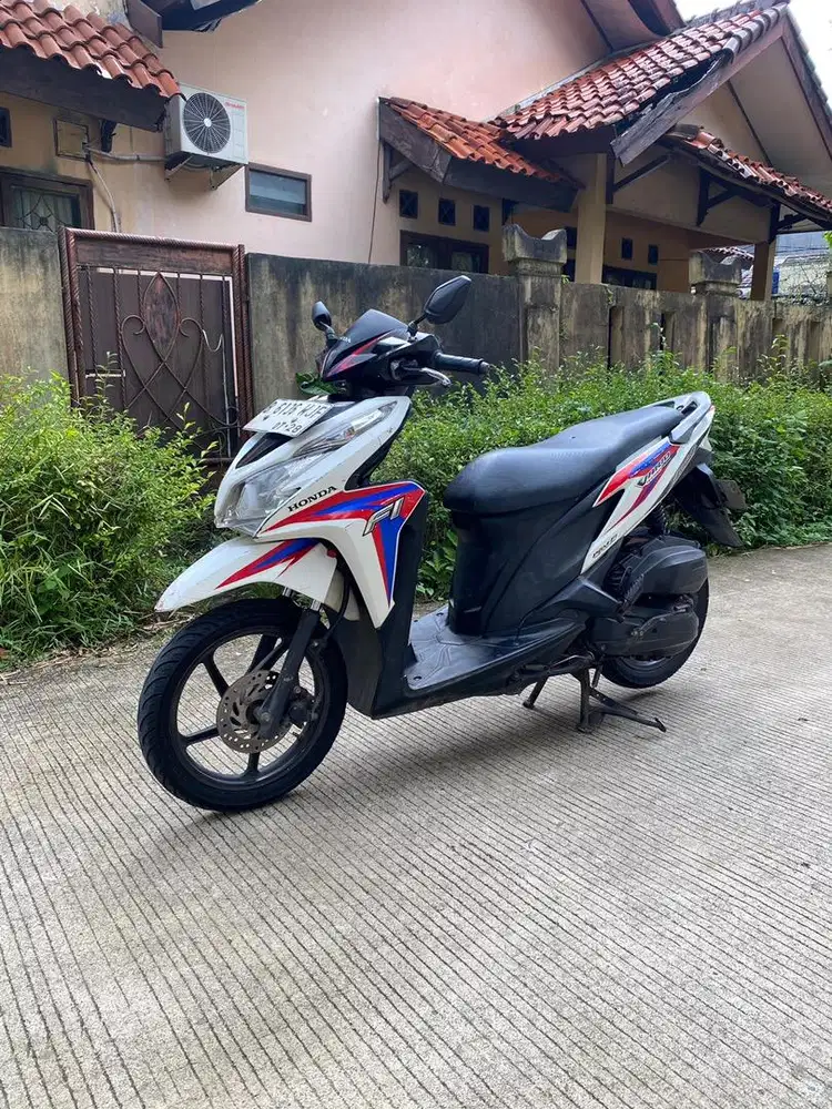 Di jual Motor Honda Vario 125 old 2013