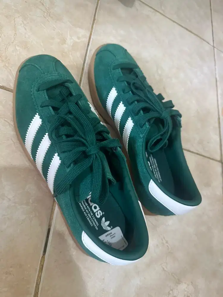 Sepatu Adidas STADT Green - Woman