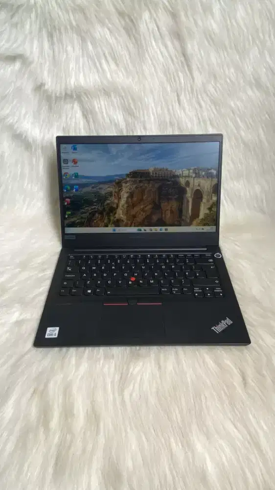 LAPTOP THINKPAD E14 - RAM 8GB SSD 256 GB