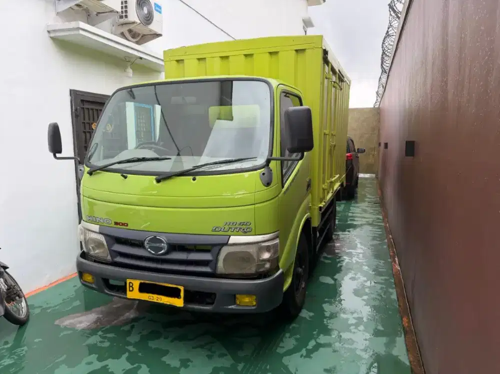 Hino Dutro 110SD Box Engkel CDE