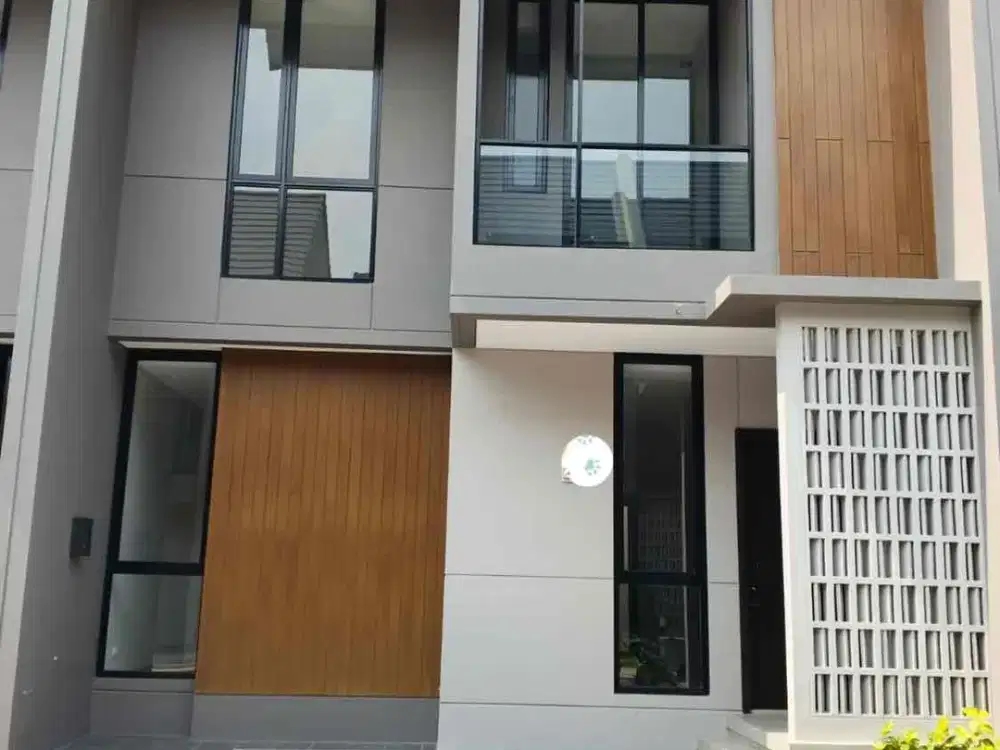 dijual rumah summarecon crown gading cluster viola (Utara)