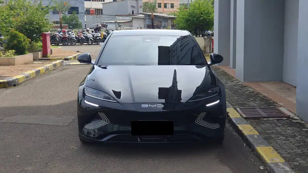 BYD Seal Premium AT Cosmos Black NIK 2024 Gress Brand New EX Display