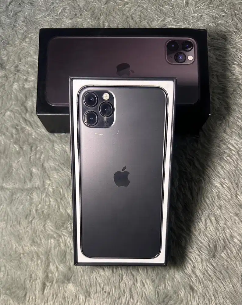 Iphone 11 Promax 64GB ex ibox Bh100% Fullset-hf fisik mulus pemakaian!