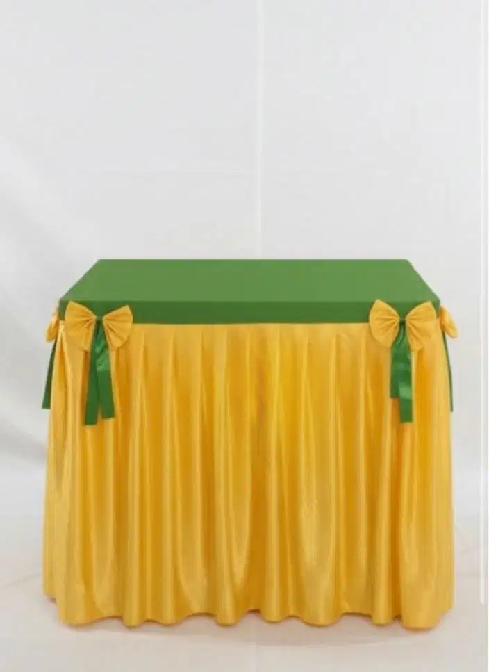 Pegawai toko di tanah abang