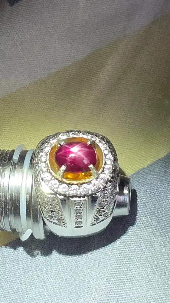 Star ruby purplish blue madagascar NTE