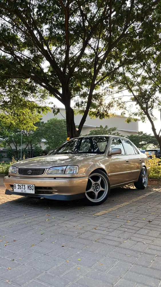 Toyota Corolla 1998 Bensin