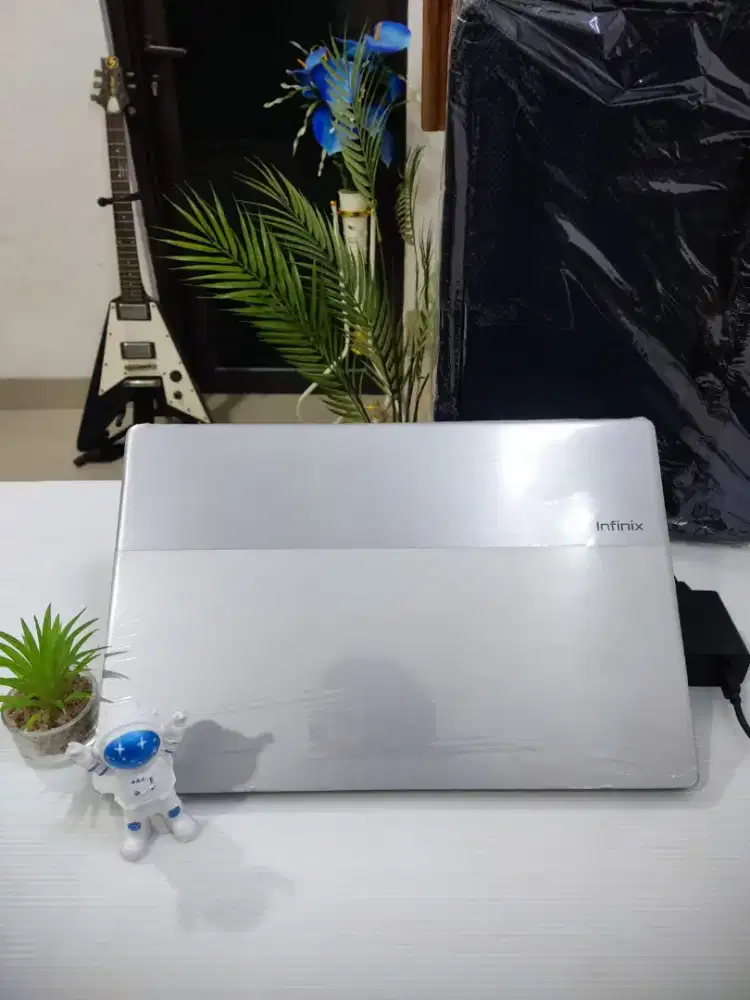 Jual Laptop i7 GEN 10 INFINIX INBOOK X2-V21 [RAM 8GB/SSD 512Gb]