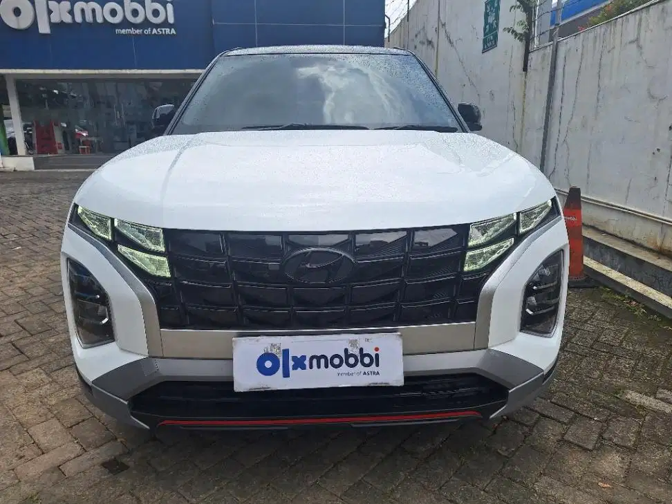 LOW DP Hyundai Creta 1.5 Prime IVT Two tone Bensin-AT 2024 4PA