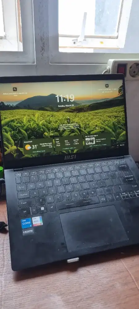 LAPTOP MSI MODERN 14 C11M