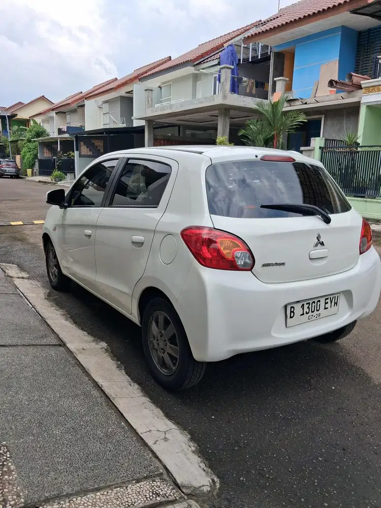 Mitsubishi Mirage 2012 Bensin