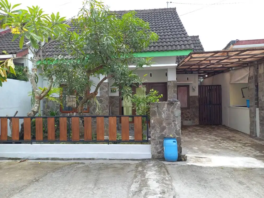 Dikontrakkan sebuah Rumah