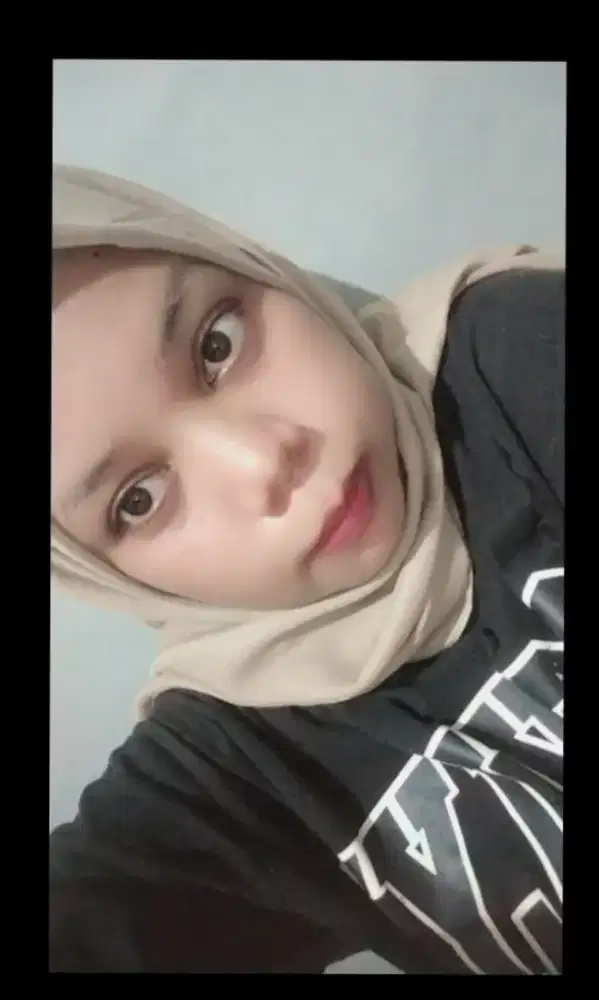 MENCARI LOWONGAN PEKERJAAN