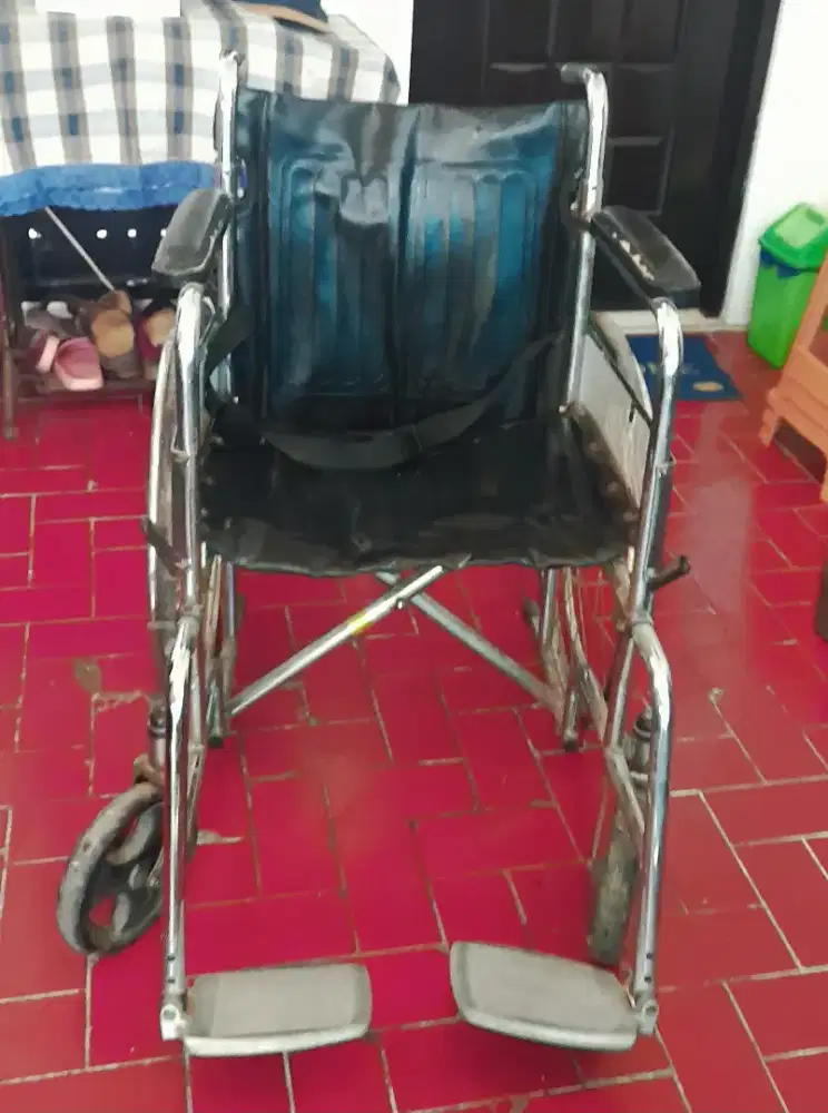 Jual kursi roda bekas