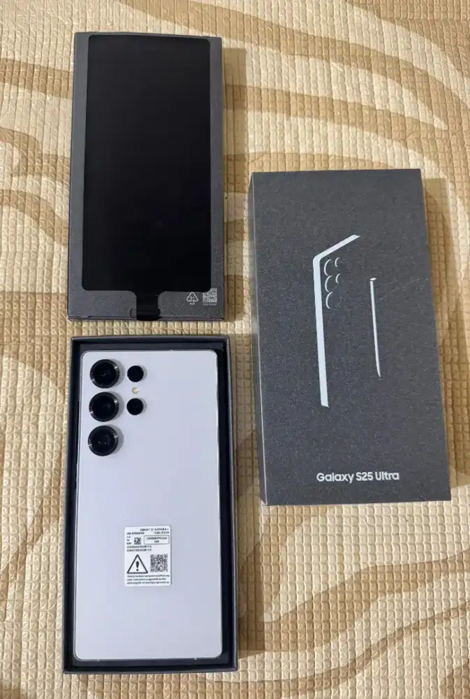 Samsung S25 ultra 12/512 GB