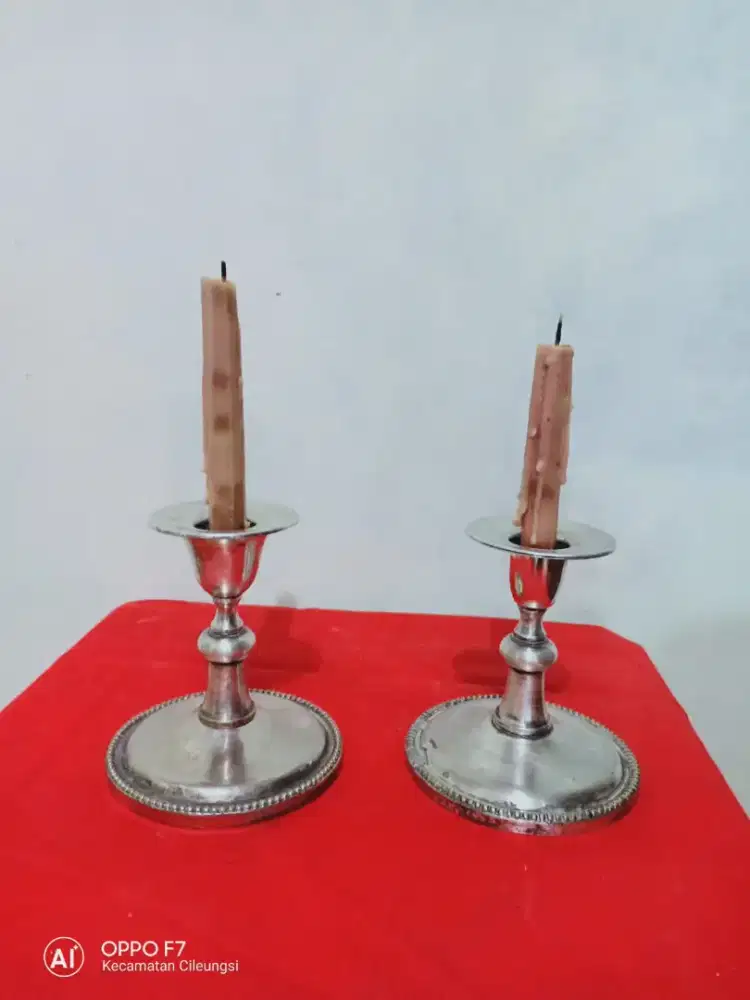 Panjang Sepasang Tempat Lilin Lawas Ber Lapis Perak