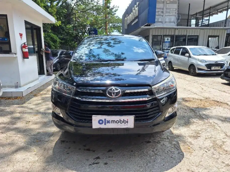 LOW DP Toyota Kijang Innova 2.0 G Bensin-AT 2018 UAP