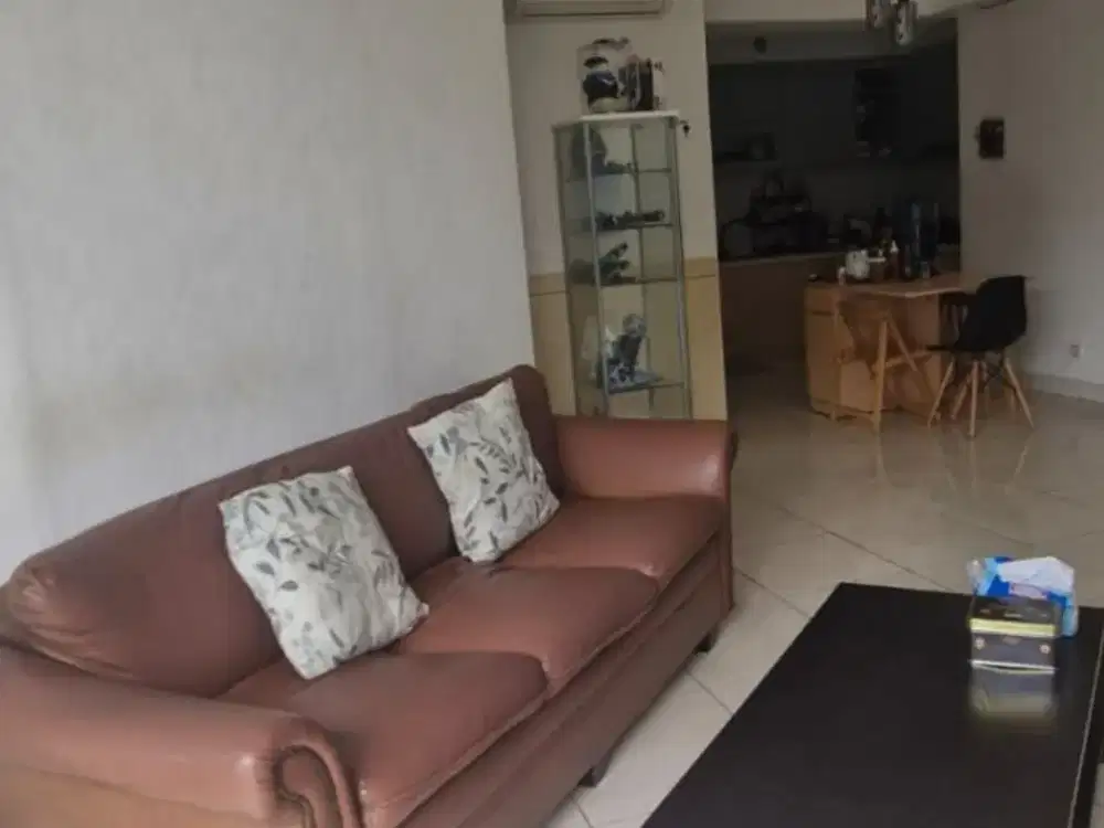 Unit Apartemen Taman Rasuna Type 3 Bedroom Furnish Harga Dibawah NJOP Dekat Halte Busway