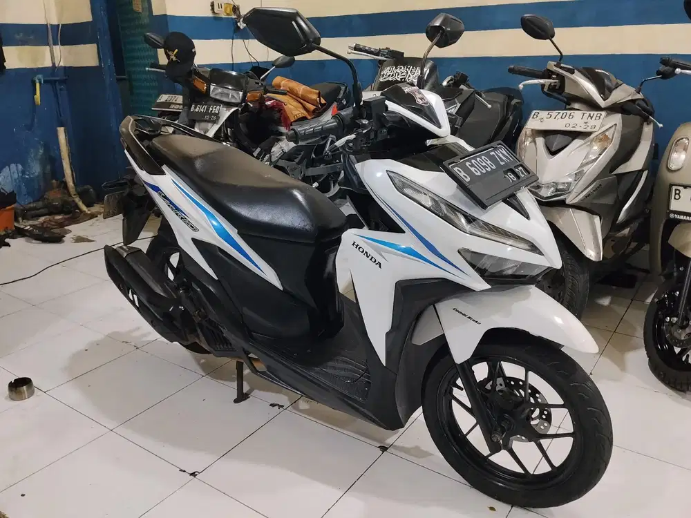 Dijual honda vario 125 led old 2019 super mulus