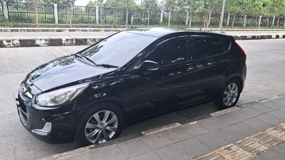 Hyundai Grand Avega 2013 Bensin