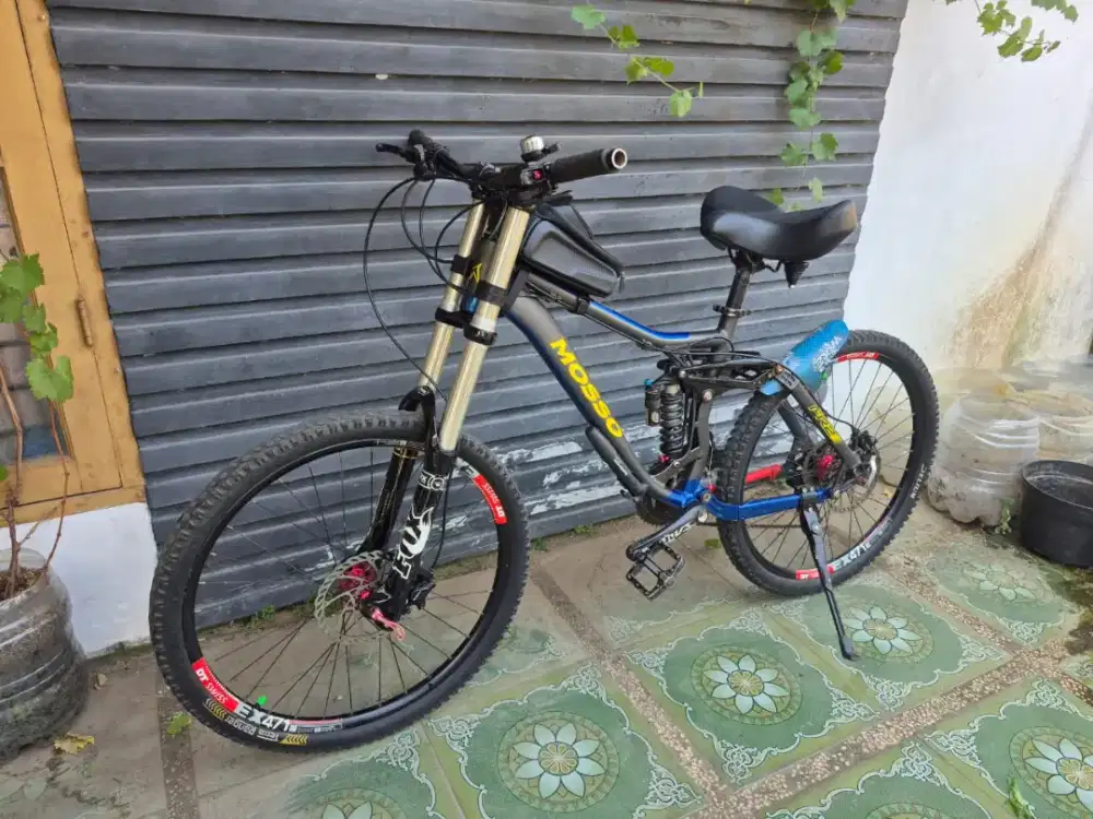 Mosso FR2 DownHill Bike