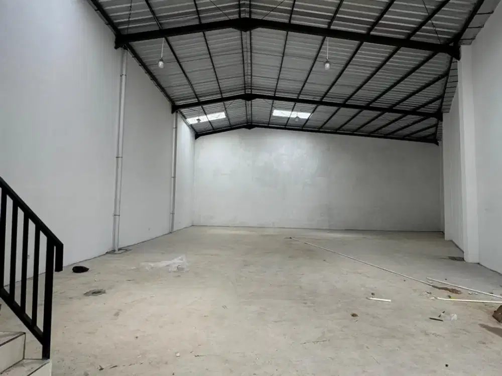 TERMURAH DISEWAKAN Gudang BSD Jalan Raya Pagedangan