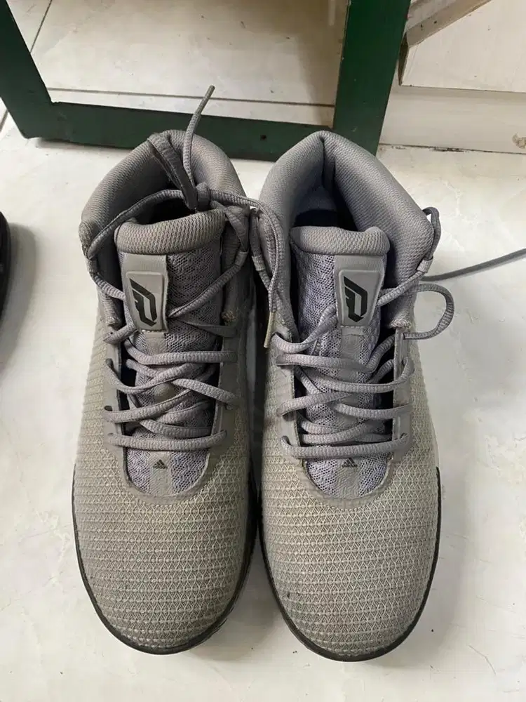 Jual Sepatu Basket Adidas damian lillard brookfield Grey uk 43 1/2