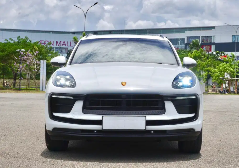 Porsche Macan
2.0L PDK Facelift 2014