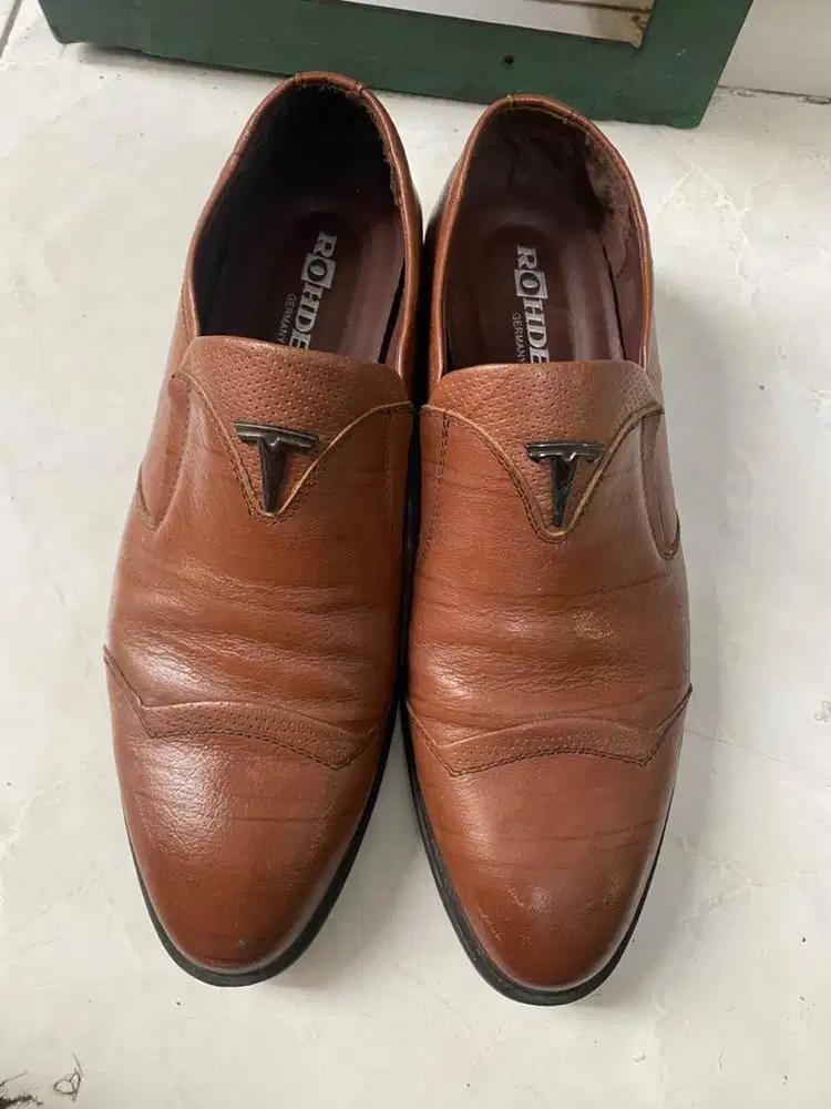 Jual Sepatu Kulit pantofel merk Rohde ukuran 42 - Bagus sekali