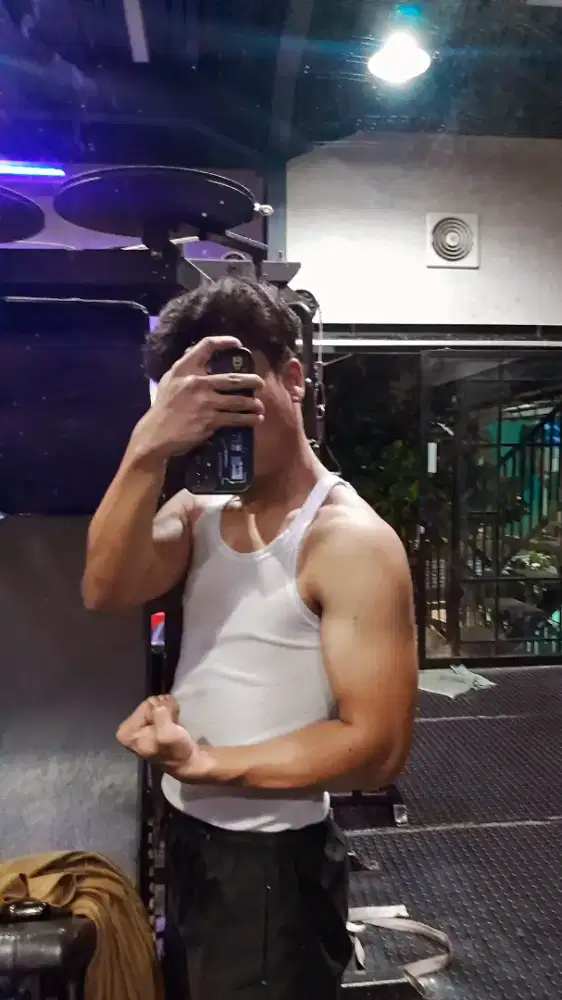 Mencari Pekerjaan Sampingan.