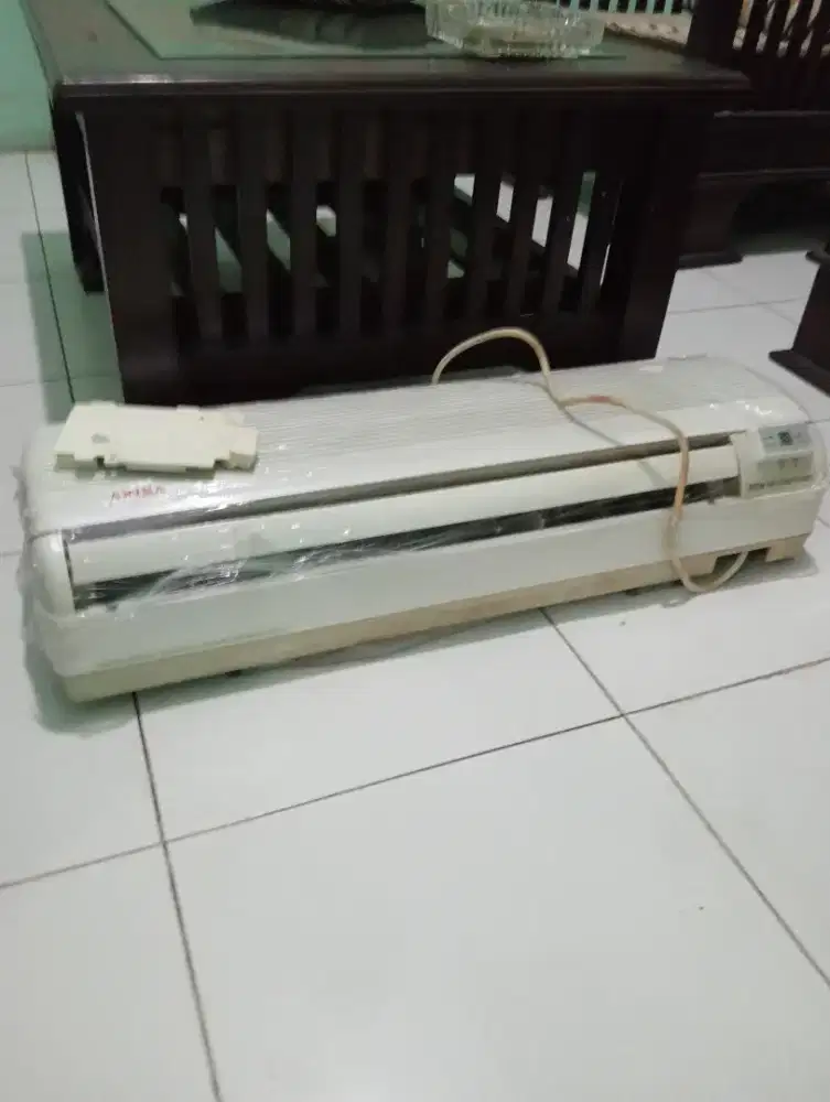 Dijual AC second merk gree