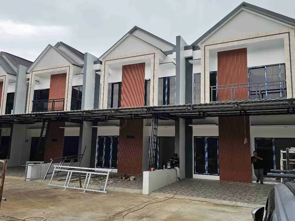 rumah 2 lantai selangkah ke gerbang tol setu cipayung