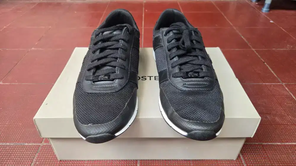 Sepatu Casual Lacoste Menerva Ukuran 44