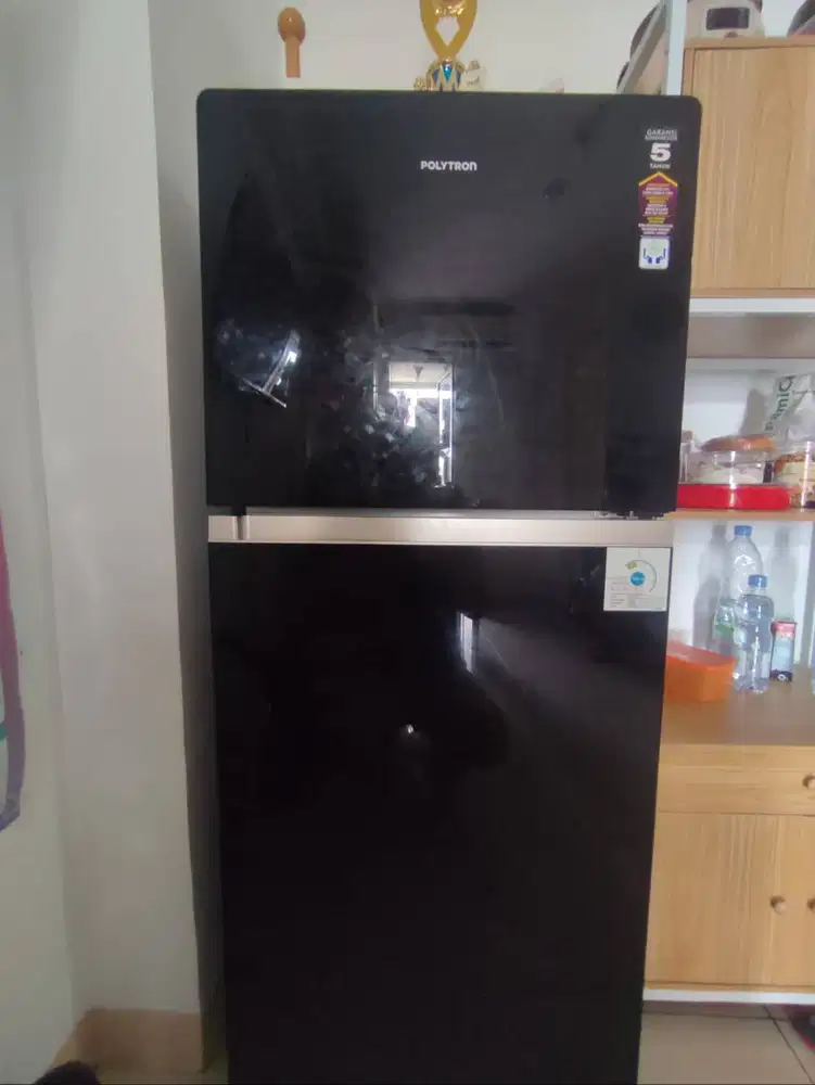 Kuklas 2 Pintu Polytron 220L